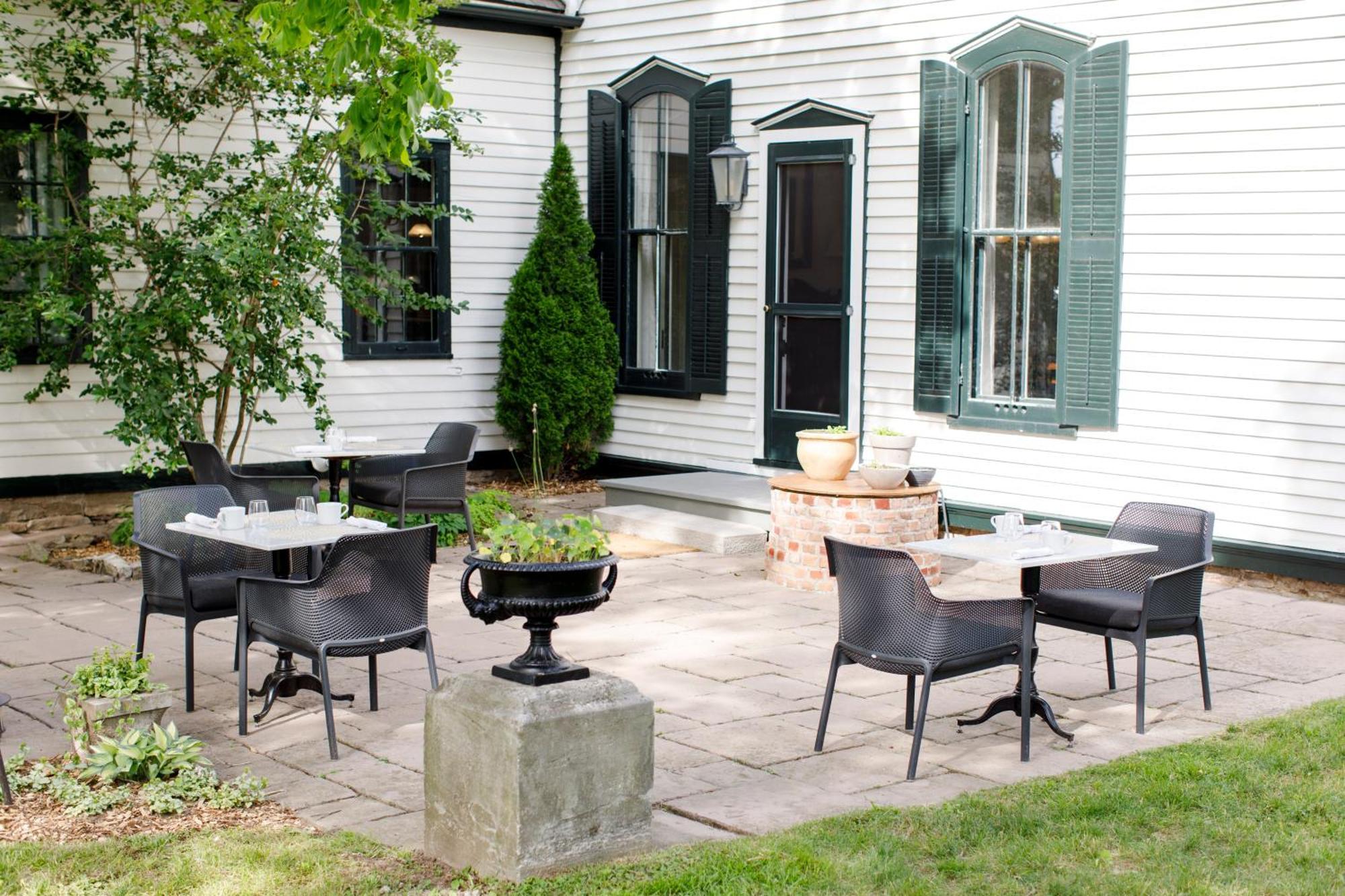 Woodbourne Inn Niagara-on-the-Lake Buitenkant foto